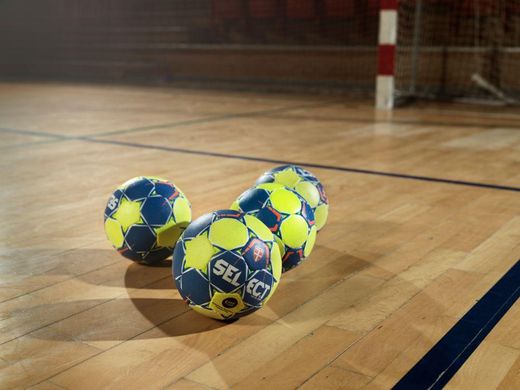 М'яч гандбольний SELECT Maxi Grip, 3, 450 г, 58 - 60 см
